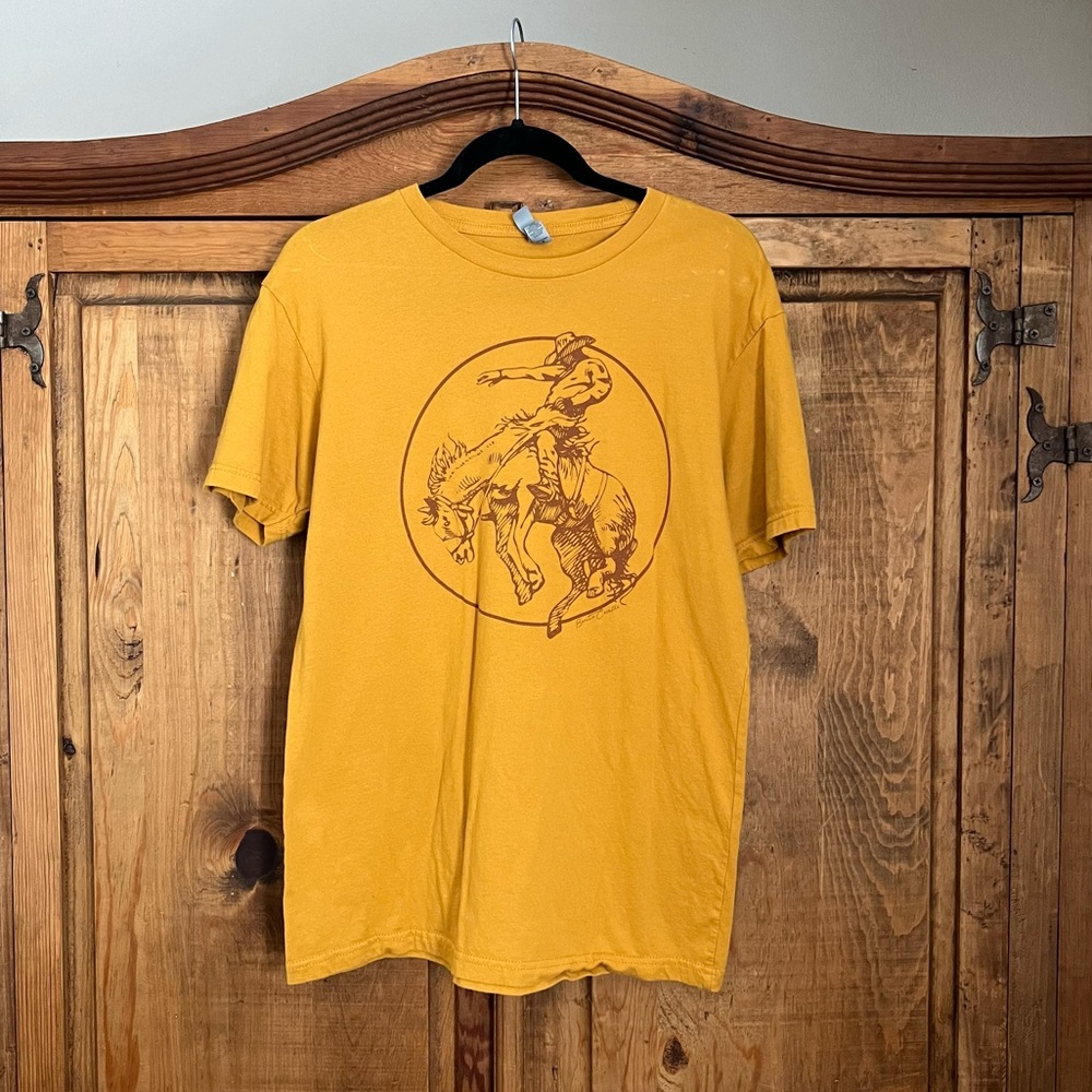 Western Tee shirt, women’s size medium, Benita Ceceille design